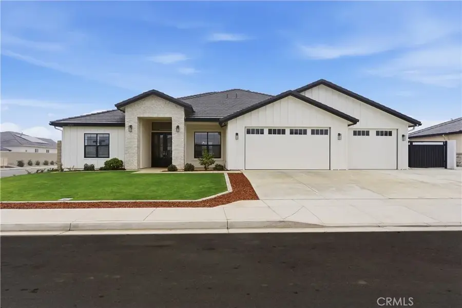 16729 Starview Court, Bakersfield, CA 93314 - Image #2