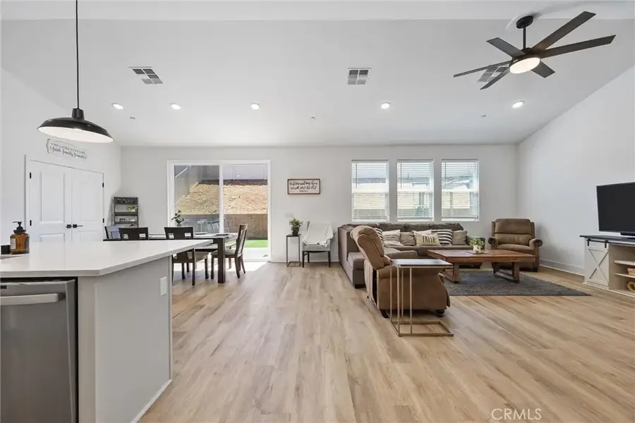 212 Artina Court, Tehachapi, CA 93561 - #3