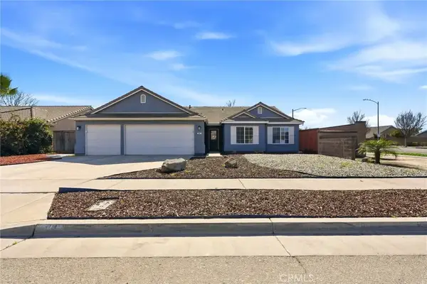 865 Avalon Drive, Lemoore, CA 93245