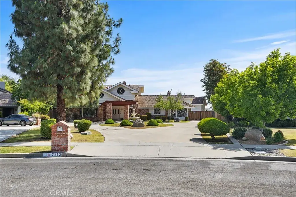 7112 Crestwood Street, Bakersfield, CA 93308 - #1