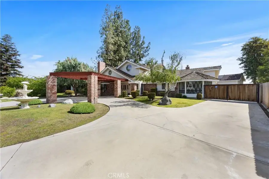 7112 Crestwood Street, Bakersfield, CA 93308 - #2