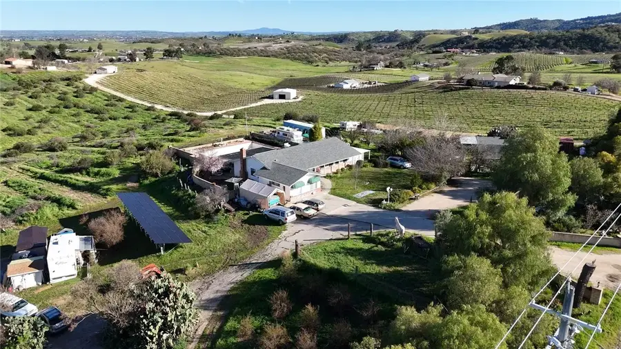 5770 Vista Serrano, Paso Robles, CA 93446 - #3