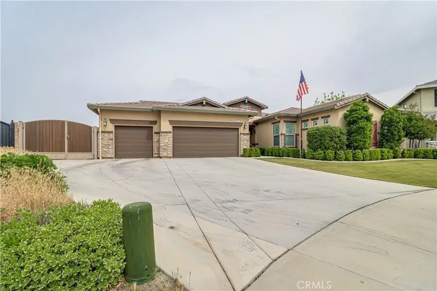701 Christensen Court, Bakersfield, CA 93314 - #3