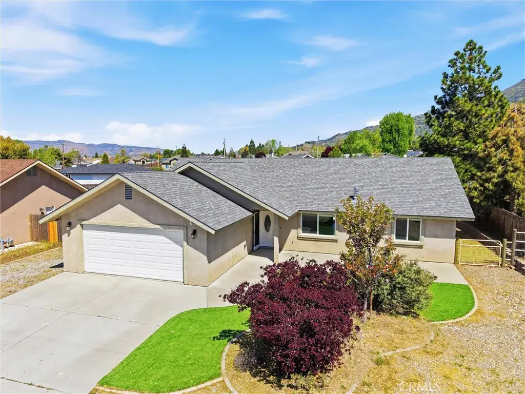 18110 Churchill, Tehachapi, CA 93561 - #1