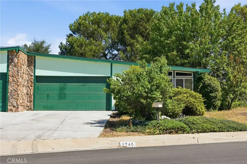 1740 Westfield Road, Paso Robles, CA 93446 - #1