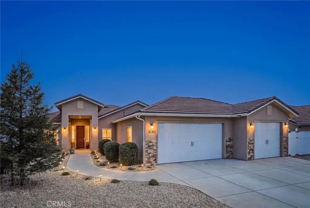 3180 Lakeside Village, Paso Robles, CA 93446 - #1