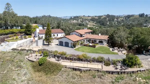 960 Buck Ridge Lane, Arroyo Grande, CA 93420
