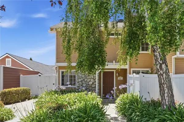 2473 Village Green, Santa Maria, CA 93455
