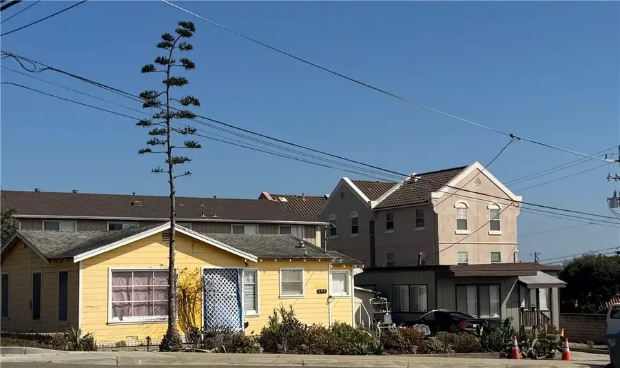192 N 7th, Grover Beach, CA 93433 - #3