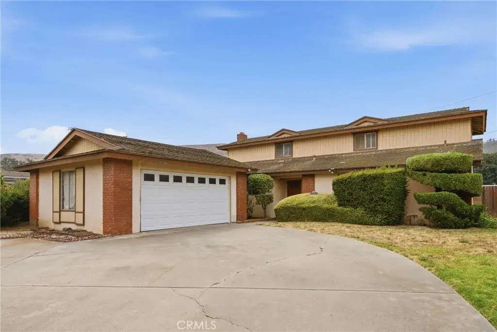 228 S 1st Place, Lompoc, CA 93436 - #1