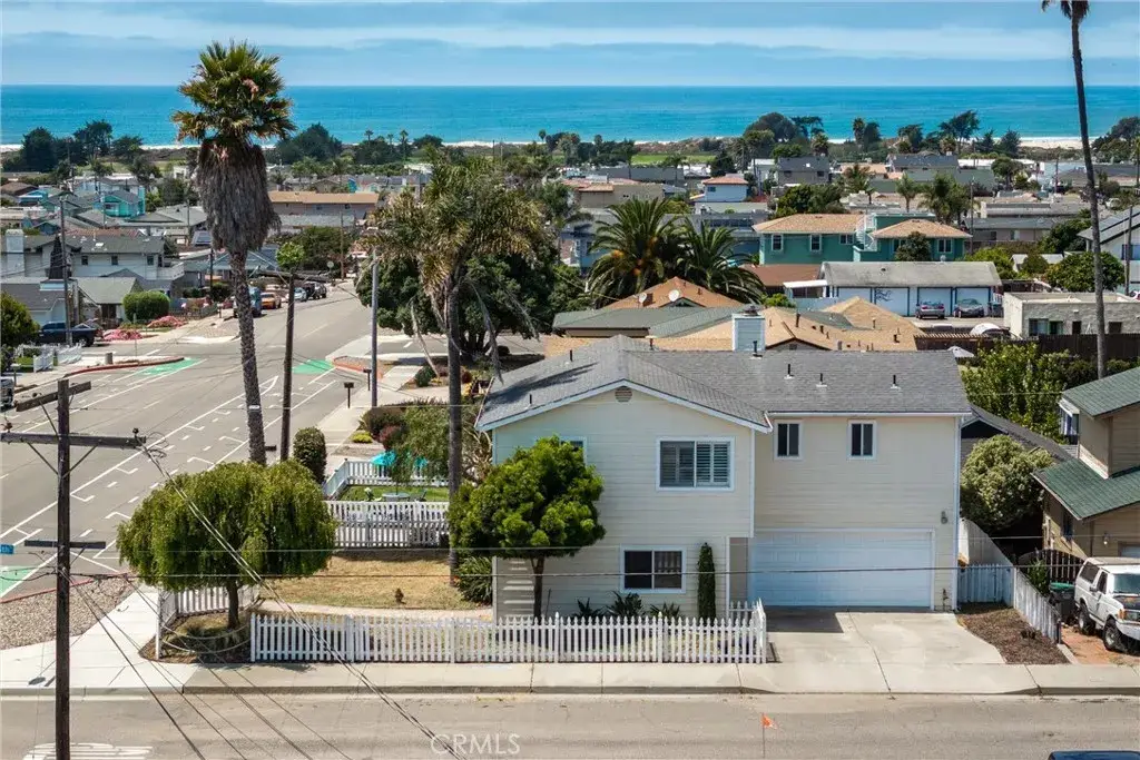 581 Newport, Grover Beach, CA 93433 - #1