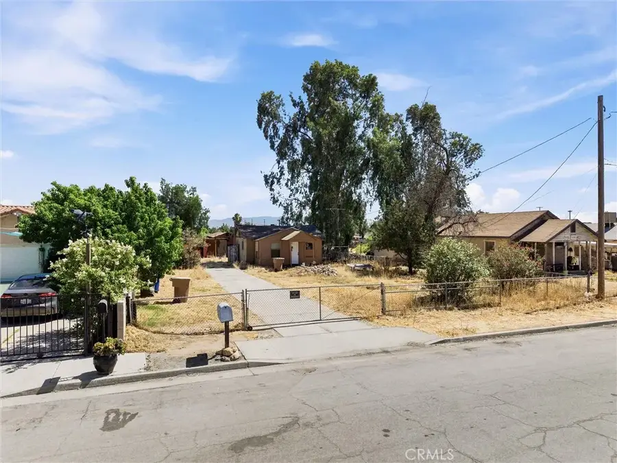 2801 Citrus Avenue, Bakersfield, CA 93307 - #3