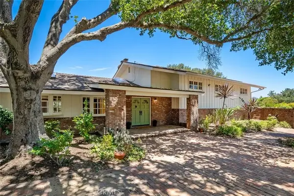 2355 Lake Marie Drive, Santa Maria, CA 93455