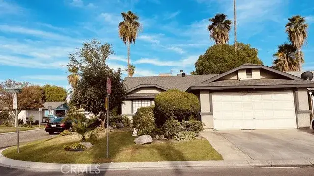 5900 Stone Bridge, Bakersfield, CA 93313 - #1