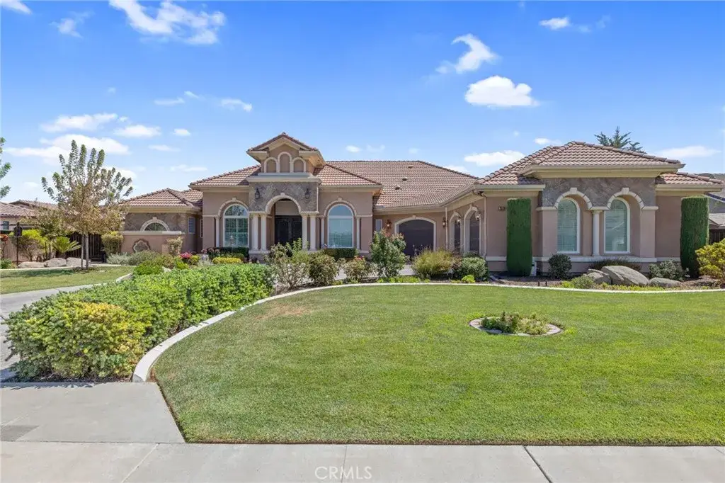 2579 Meadow View, Hanford, CA 93230 - #1