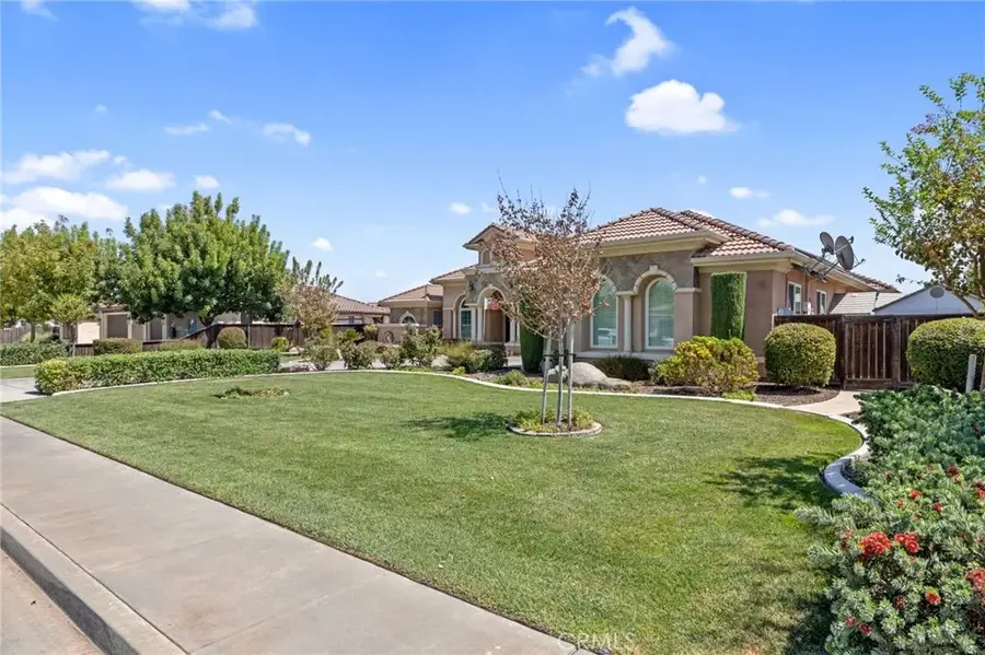 2579 Meadow View, Hanford, CA 93230 - #3