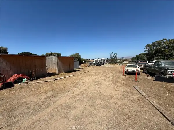 0 West, Santa Maria, CA 93458