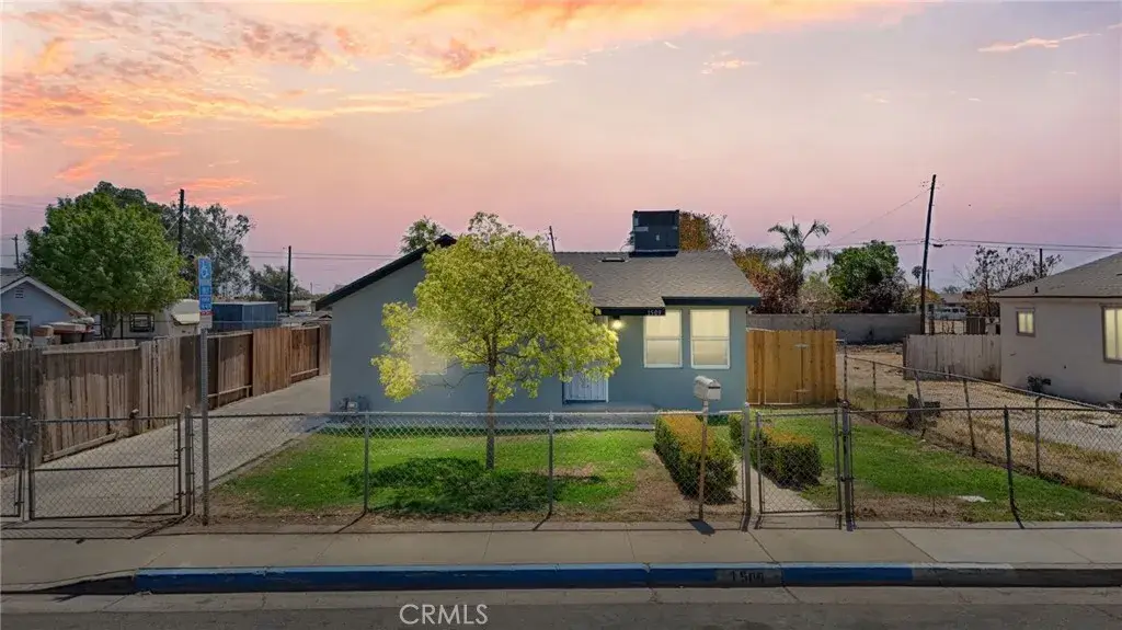 1509 Murdock, Bakersfield, CA 93307 - #1