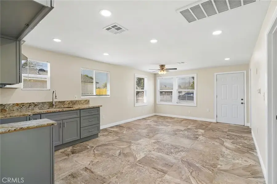 1509 Murdock, Bakersfield, CA 93307 - #3