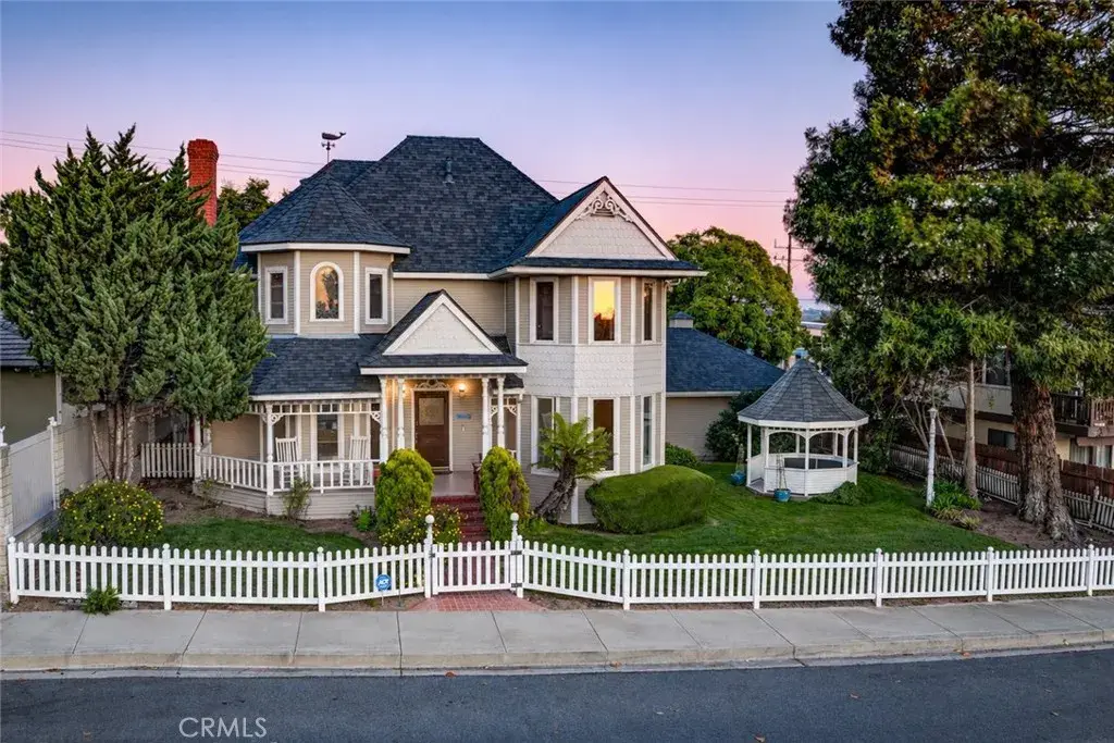 830 Charles Street, Grover Beach, CA 93433 - #1