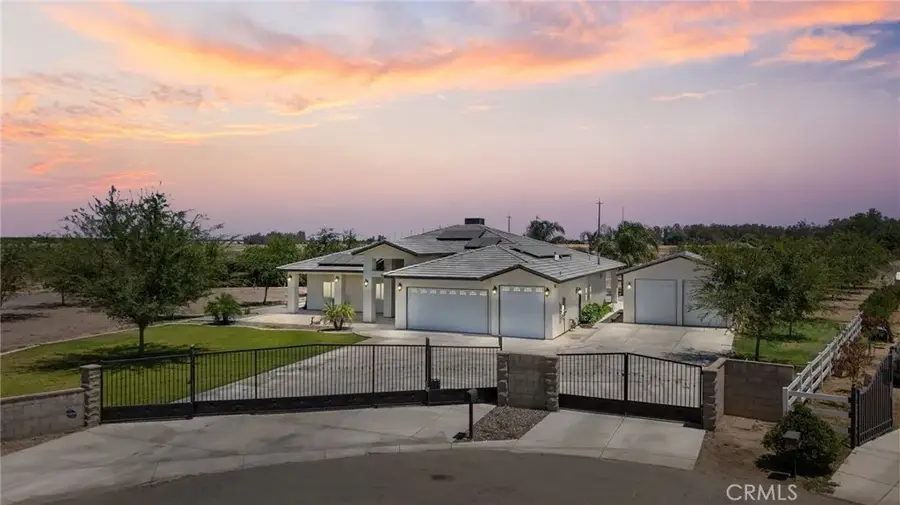 14111 Danbur, Bakersfield, CA 93311 - #2