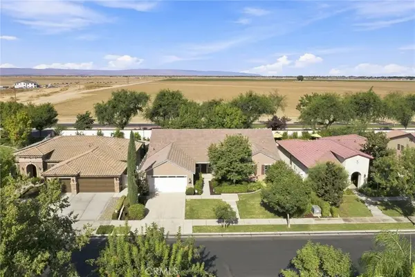 3113 Barrowby, Bakersfield, CA 93311