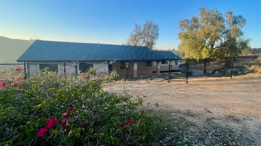 30053 Spearhead Trail, Valley Center, CA 92082 - Image #3