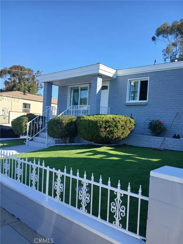 427 S 46th, San Diego, CA 92113 - Image #1