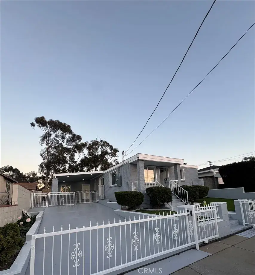 427 S 46th, San Diego, CA 92113 - Image #3