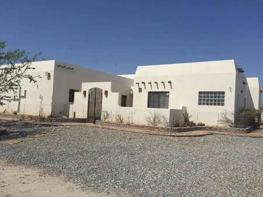 Montevista, Outside Area (outside U.s.) Foreign Country, OS 99999 - Image #3