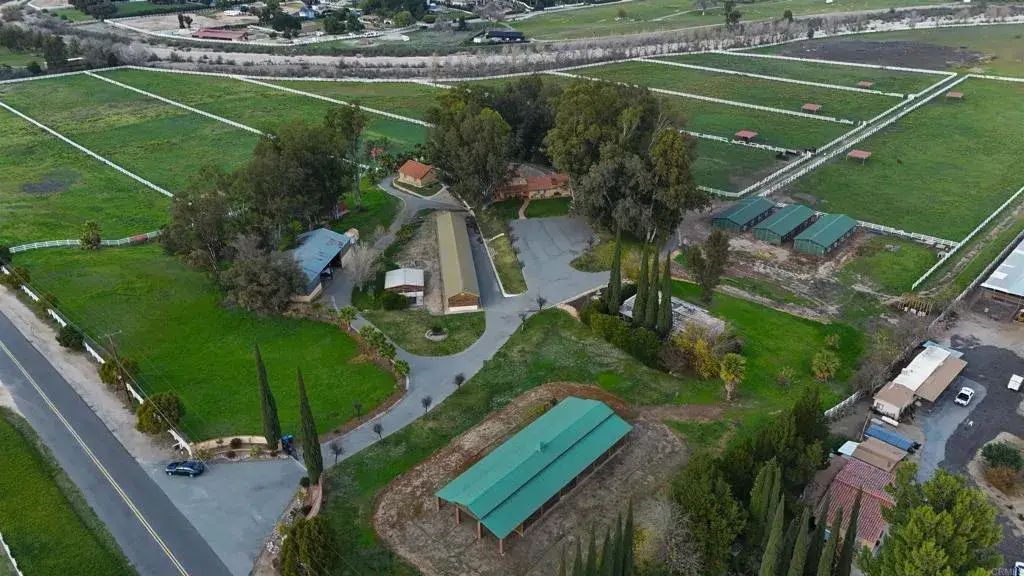 25450 Hayes Ave, Murrieta, CA 92562 - #1