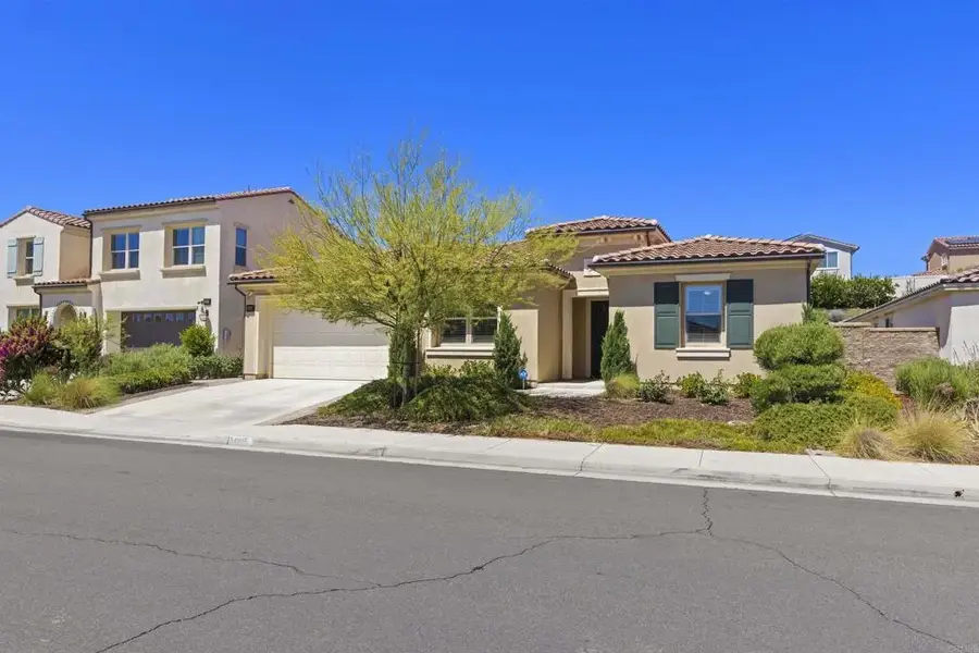 34885 Heartland Lane, Murrieta, CA 92563 - Image #3