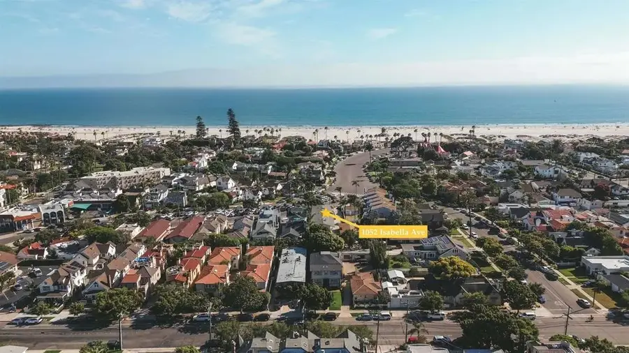 1052 Isabella Avenue #D, Coronado, CA 92118 - Image #2