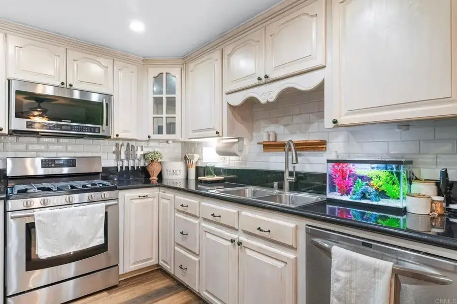 1560 Monterey Pine Drive #B, San Ysidro, CA 92173 - Image #2