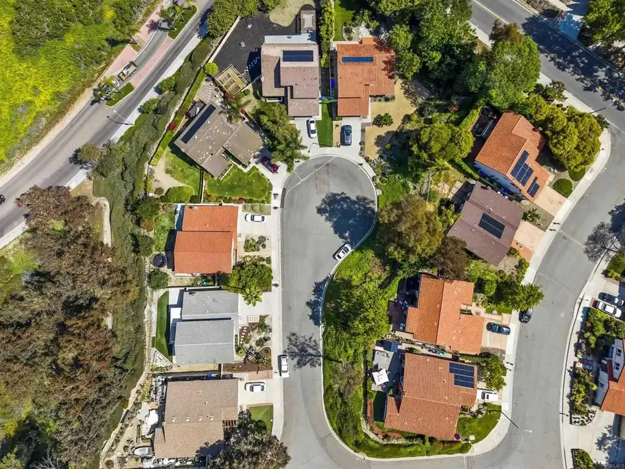 223 Cottingham Ct, Oceanside, CA 92054 - Image #3