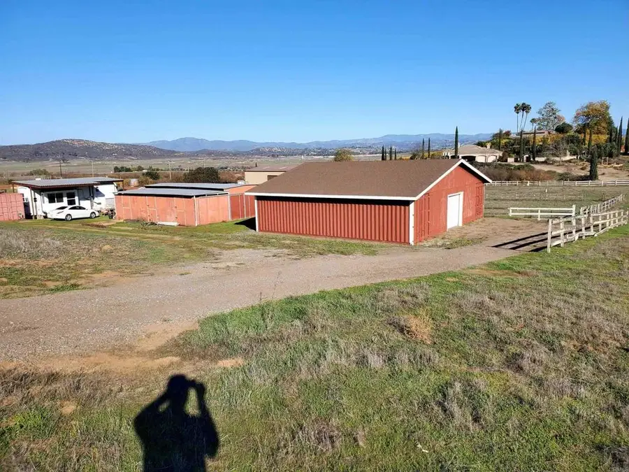 17910 Bluegrass Road, Ramona, CA 92065 - Image #2