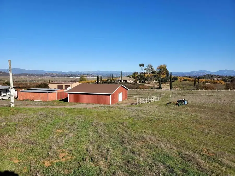 17910 Bluegrass Road, Ramona, CA 92065 - Image #3