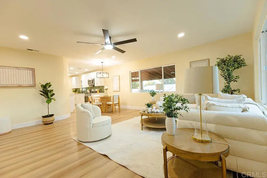 944 W 5th Avenue, Escondido, CA 92025 - Image #1