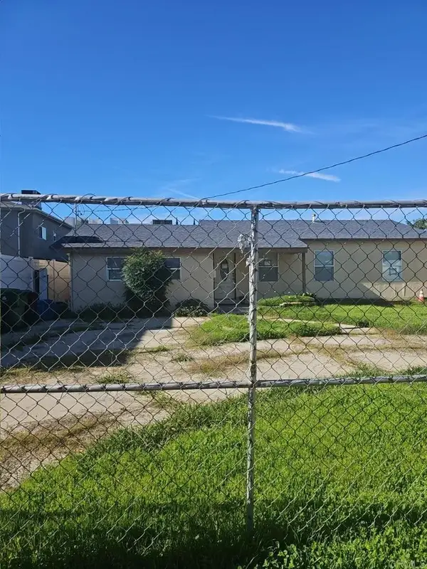 6537 Columbus Avenue, Van Nuys, CA 91411