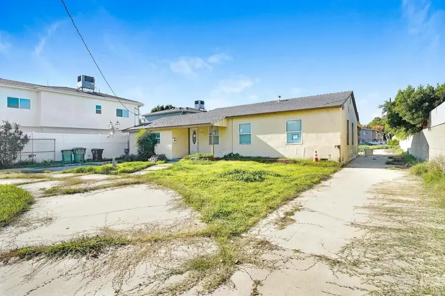 6537 Columbus Avenue, Van Nuys, CA 91411 - #3