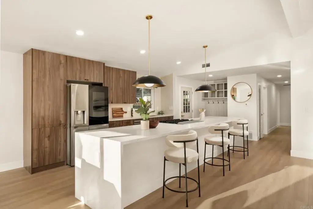 835 Cathy Lane, Cardiff By The Sea, CA 92007 - Image #1