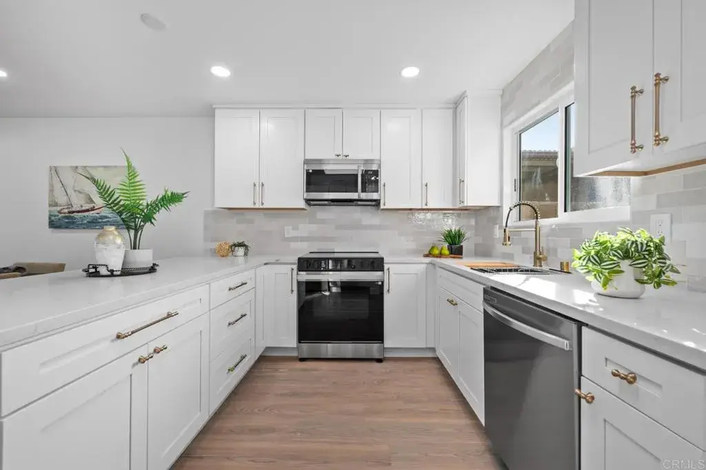 1014 Plover Way, Oceanside, CA 92057 - Image #1