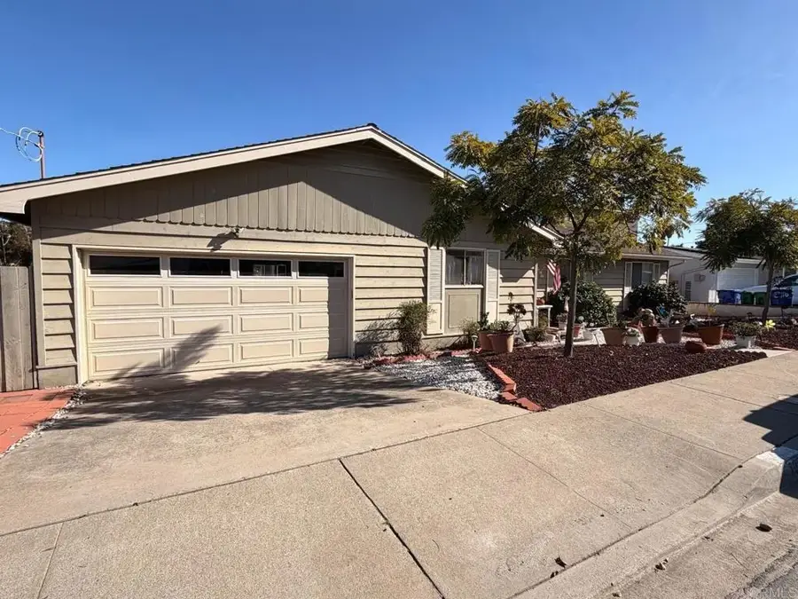 5425 Brockbank Place, San Diego, CA 92115 - Image #3