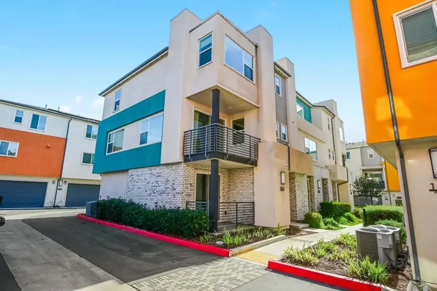 1856 Focus Dr, Chula Vista, CA 91915 - Image #3