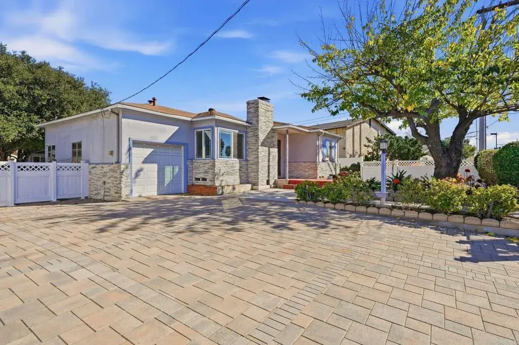 1400 S Juniper Street, Escondido, CA 92025 - #1