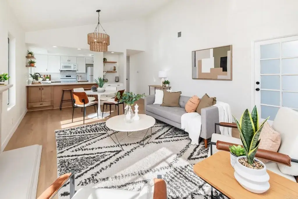 4085 Crystal Dawn Ln #201, San Diego, CA 92122 - Image #1