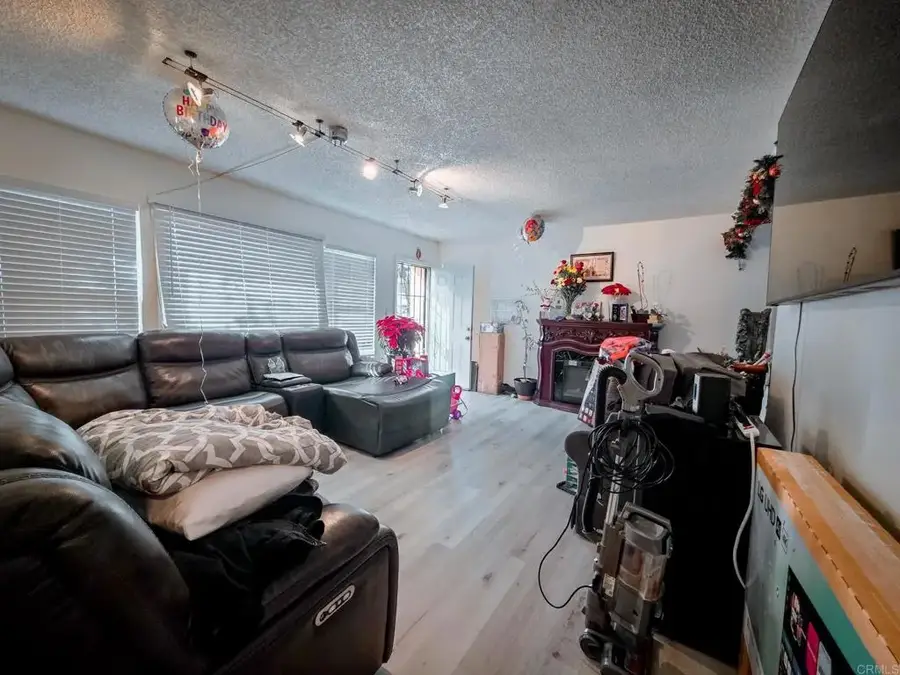 819 Raven Street, San Diego, CA 92102 - #3