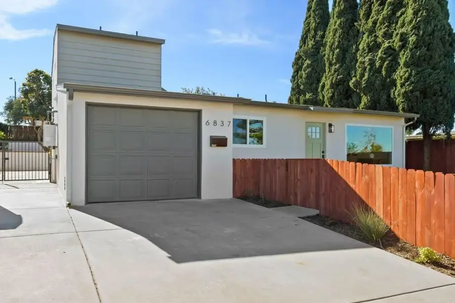 6837 Celia Vista Drive, San Diego, CA 92115 - Image #2