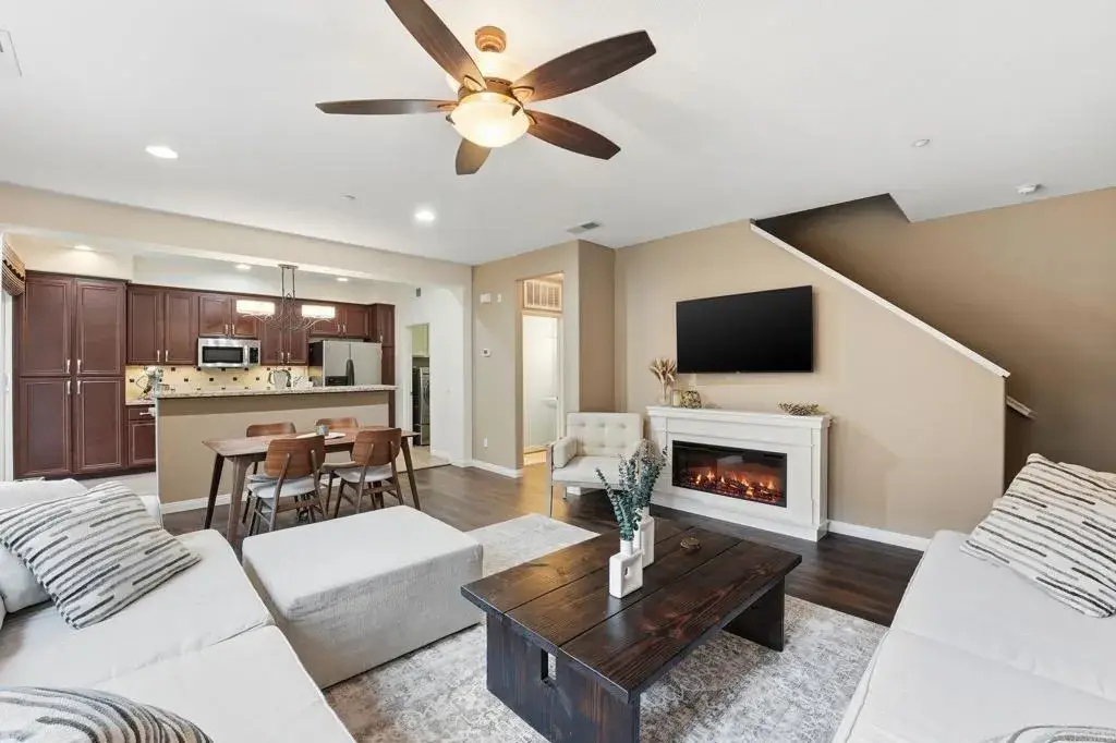 60 Via Sovana, Santee, CA 92071 - #1