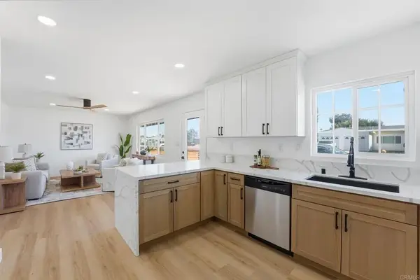 702 Oaklawn Avenue, Chula Vista, CA 91910